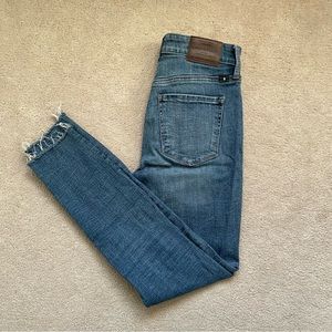 Lucky Brand Cropped Jeans, Size 25